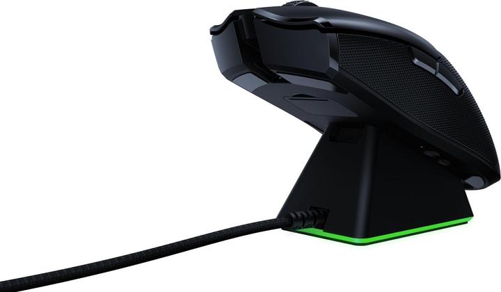 Actual product image Razer Viper Ultimate with Dockingstation (Wireless)