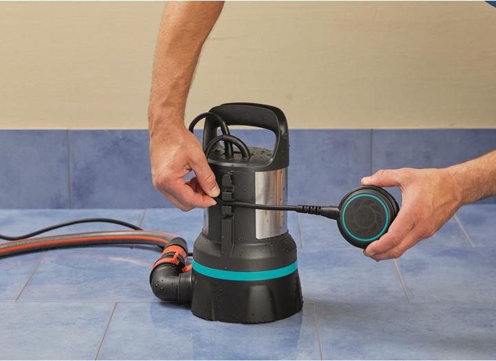 Productafbeelding Gardena Helderwater dompelpomp 11000 (Heldere waterpomp)