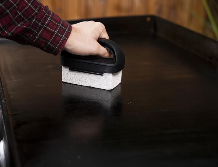 Actual product image Blackstone Cleaning Kit (8.90 cm)