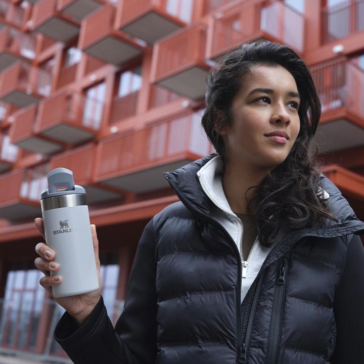 Image du produit Stanley AeroLight Transit Mug, 350 ml, Pomelo (0.35 l)