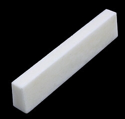 Image du produit AllParts AP BN 0204-000 Ébauche de selle en os (Pièces de rechange pour instruments)