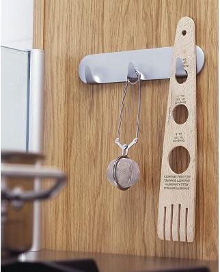Actual product image tesa Powerstrips hook bar