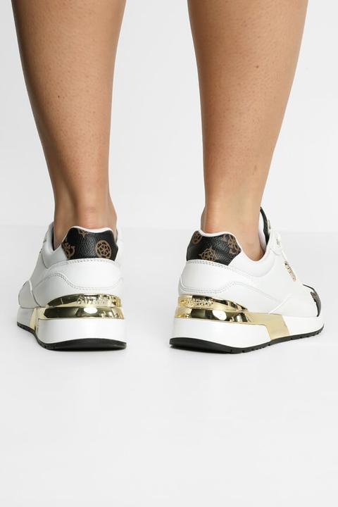 Immagine prodotto Guess Sneaker Moxea (36)