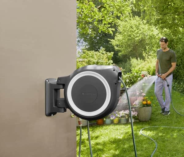 Actual product image Gardena 18622-33 Wall-mounted hose box RollUp M/L 25m (25 m)