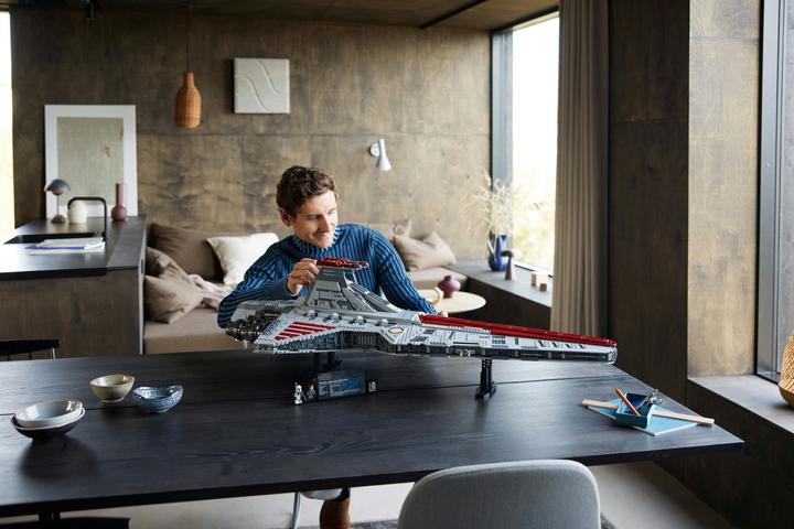 Productafbeelding LEGO Star Wars UCS Venator-klasse Republikeinse Aanvalskruiser (75367, LEGO Star Wars, LEGO Zeldzame Sets)