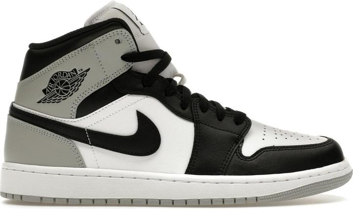 Actual product image Jordan 1 Mid Barons (40)