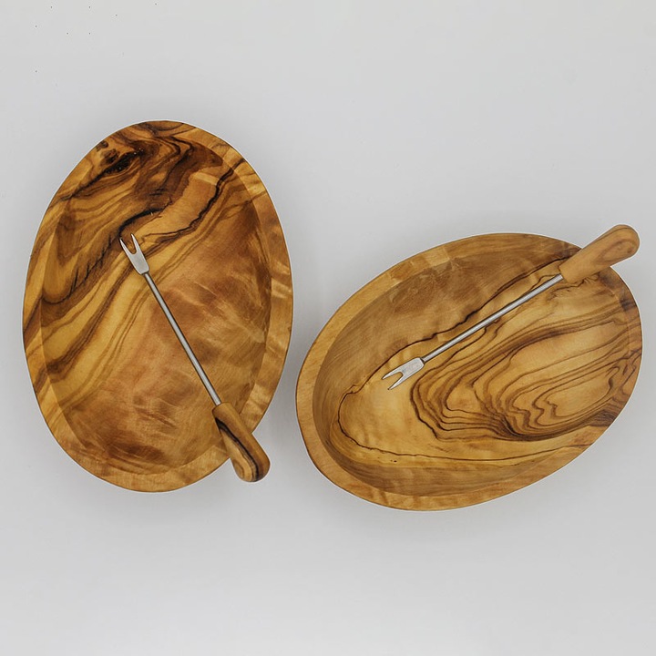 Produktbild Natura Punto Olivenholz-Set, 1 Schneidebrett 25cm, 2 ovale Schalen 10cm, 2 Gabeln
