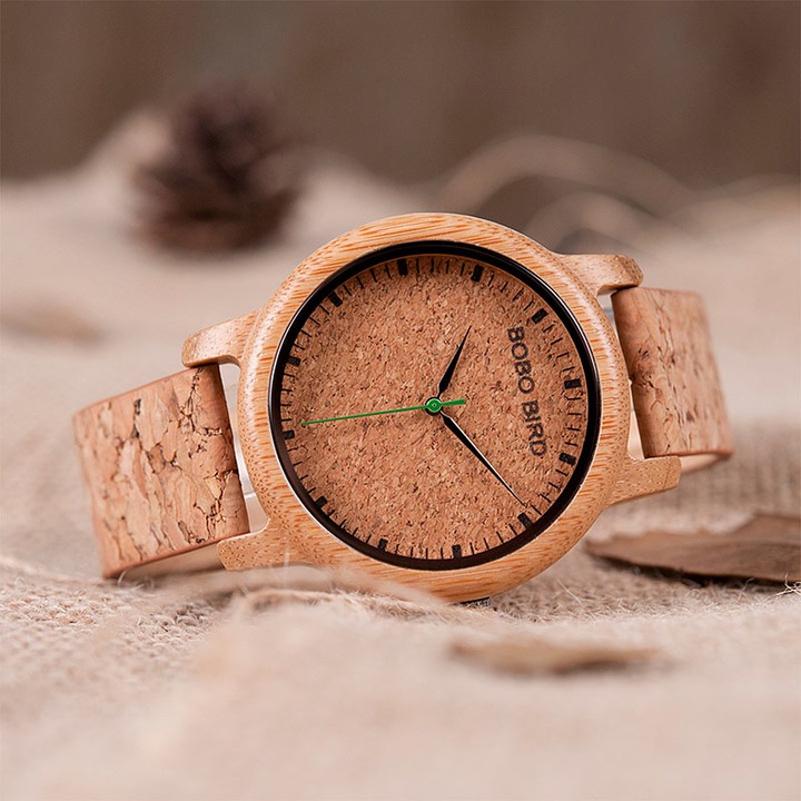 Image du produit Natura Punto Montre élégante en bambou et liège, boîtier en bambou, bracelet en liège