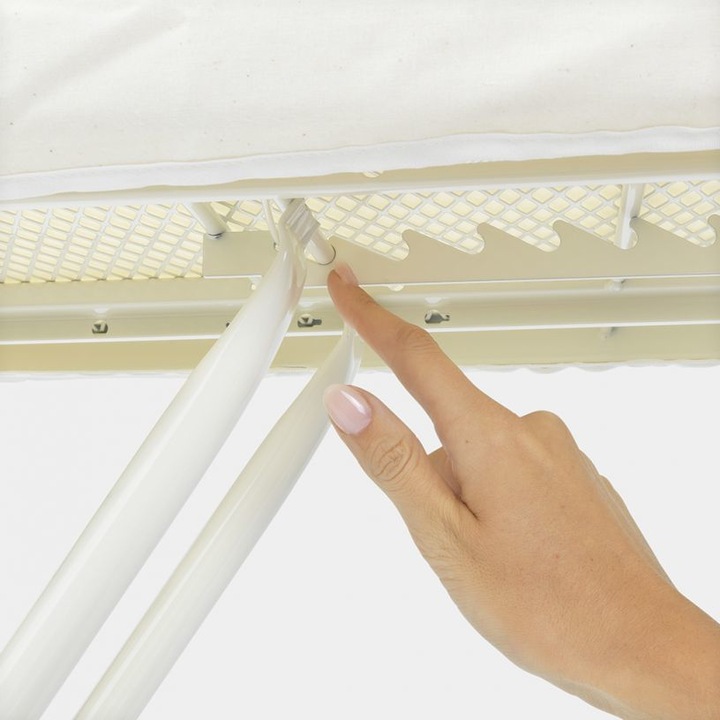 Actual product image Brabantia Ironing Board Solid Steam Iron Rest (124 x 45 cm)