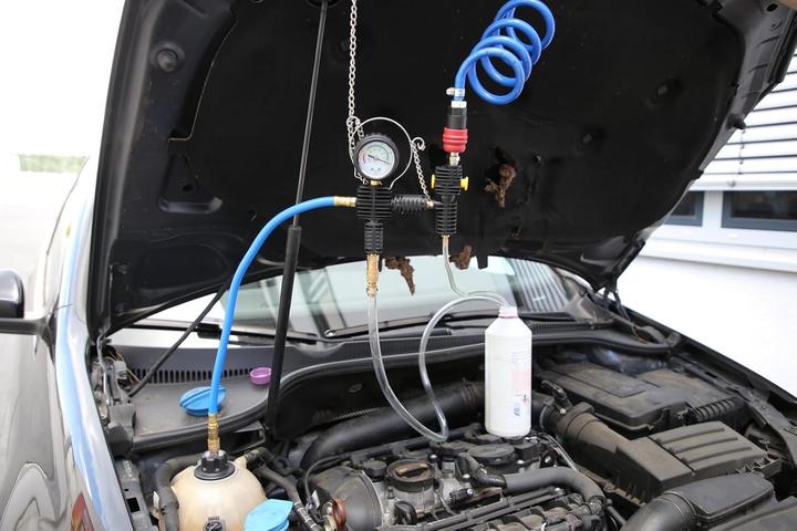 Actual product image Brilliant Tools Master Cooling System Diagnostic Kit