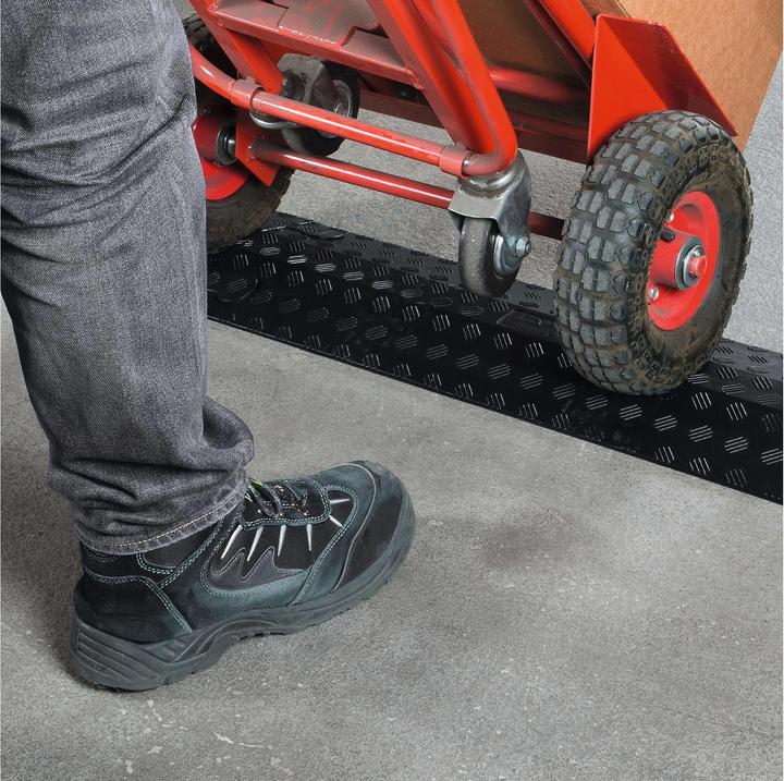 Actual product image RS PRO Safe-D Spring-Clip - Pack of 50 (Cable bridge, 76.50 cm)