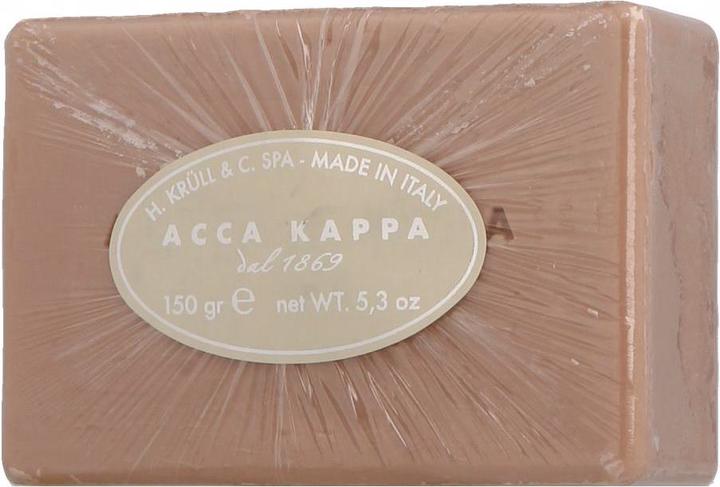 Rose, Sandalwood, Musk, Freesia, Powder, Neroli, Heliotrope, Water lily, Cherry blossom, Rhino pear blossom