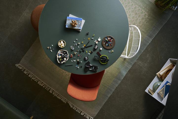 Actual product image LEGO Icons 11389 Operation Ave Maria (11389, LEGO Icons)