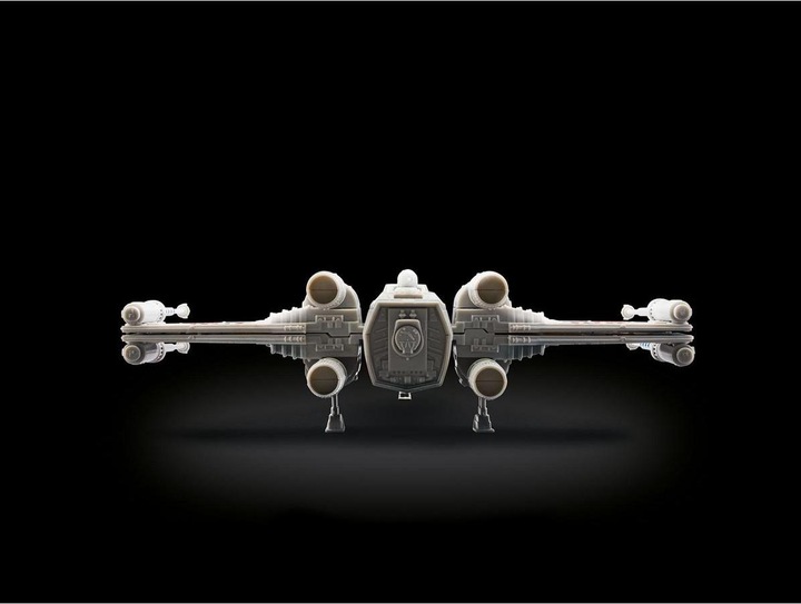 Actual product image Revell Star Wars X-Wing Fighter