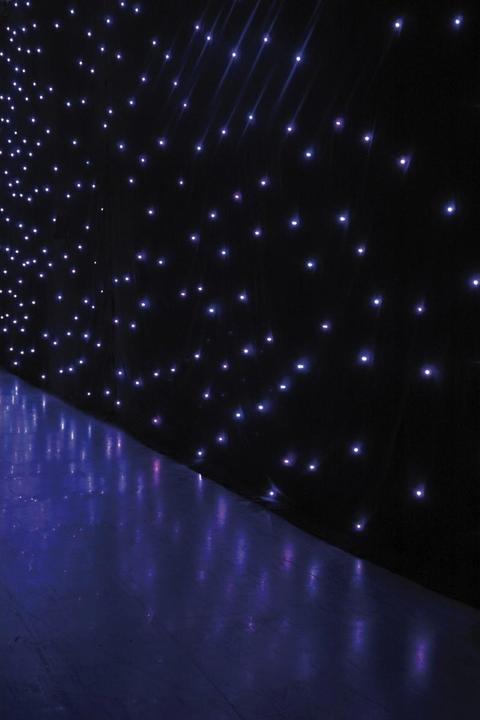 Produktbild Showtec Star Dream 6x4m RGB