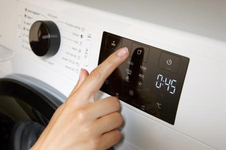 Actual product image Gorenje Gore WaMa WNEI84APS A wh 740498 (8 kg, Left)
