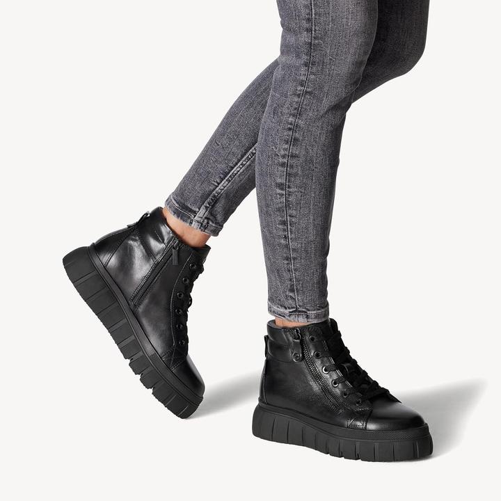 Actual product image Tamaris Comfortable Lace-Up Boots with Duo-Tex Lining (39)