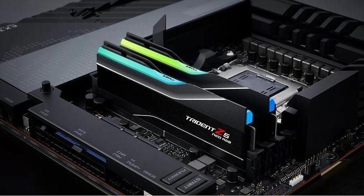 Productafbeelding G.Skill DDR5 PC 6000 CL32 KIT 32-GX2-TZ5NR (2 x 16GB, 6000 MHz, DDR5 RAM, DIMM 288 pin)