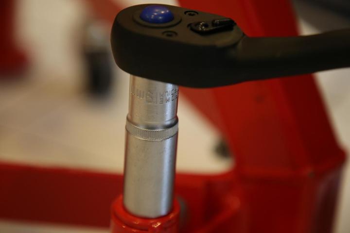 Actual product image Brilliant Tools BT022829 (19 mm)