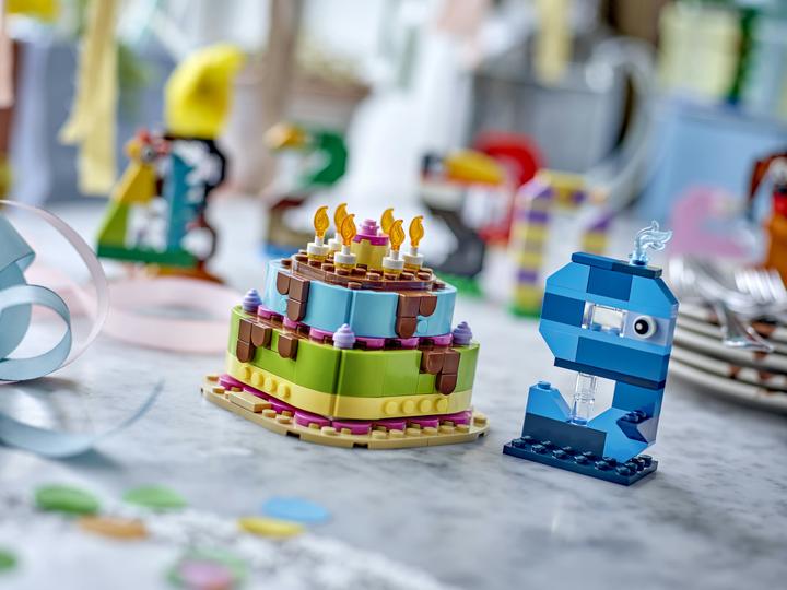 Produktbild LEGO Geburtstagstorte (40815, LEGO Iconic)