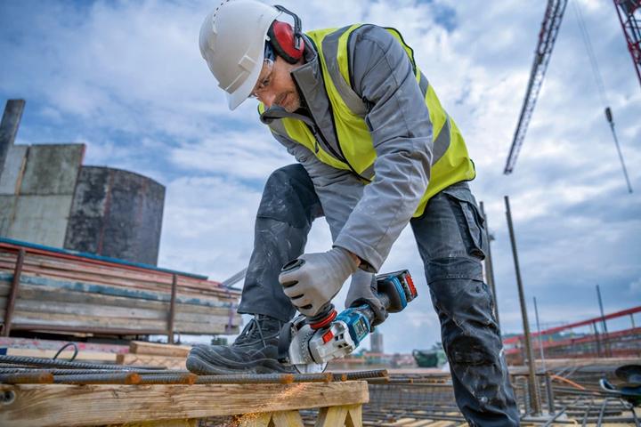 Image du produit Bosch Professional GWS 18V-15 PSC (125 mm)