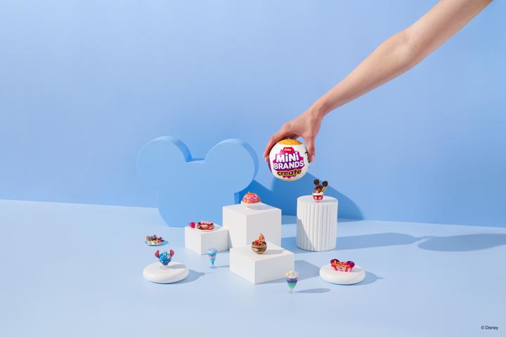 Actual product image Zuru Mini Brands - Disney Snacks