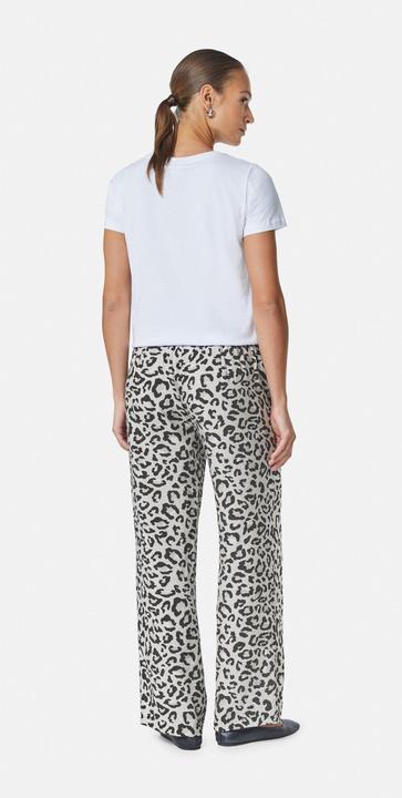 Actual product image Comma Identity Marlenehose (42)