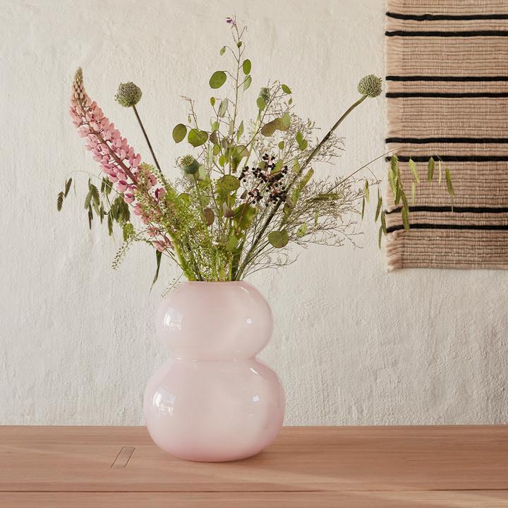Produktbild OYOY Living Vase Lasi gross 30 cm, Hellrosa (1 x, 32.5 x 26.5 x 26.5 cm, 22.82 l)