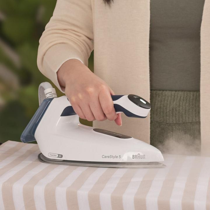 Actual product image Braun IS5245BL (2400 W, 480 g/min)