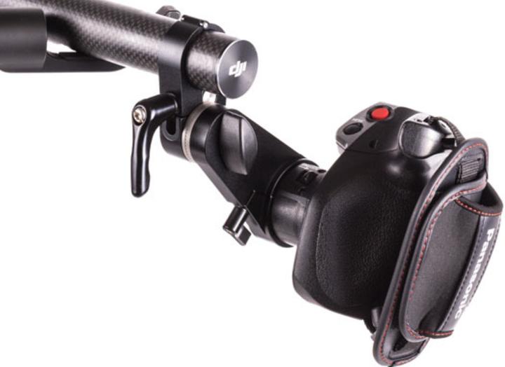 Produktbild Wooden Camera Panasonic EVA1 Handgrip Relocator (ARRI Rosette)