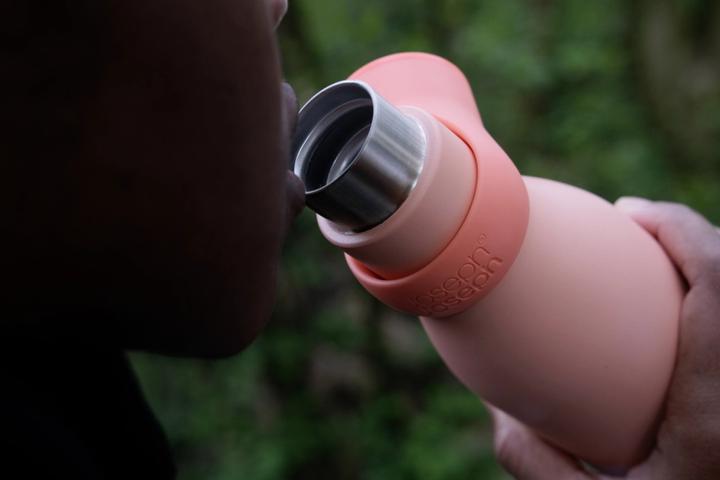 Image du produit Joseph Joseph Loop bouteille d'eau 500ml, coral (0.50 l)