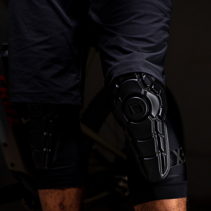 Actual product image G-Form Pro-X3 Knee Guards (M, Knee pad, Pair)