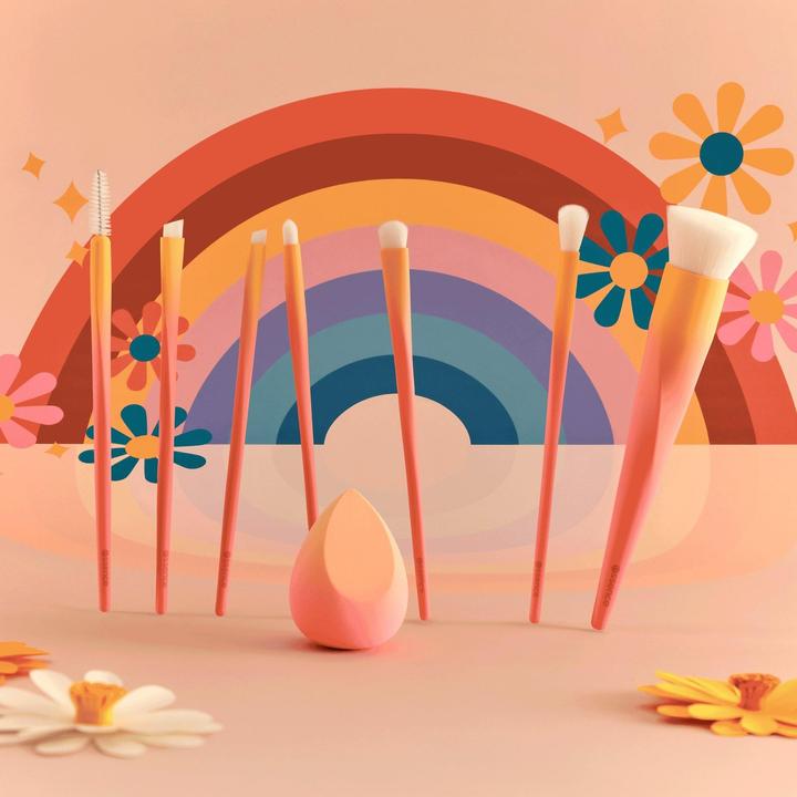 Produktbild essence BRUSH IT LIKE IT'S ART brow spoolie