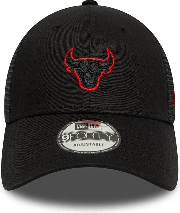 Actual product image New Era Chicago Bulls Trucker Cap 9forty