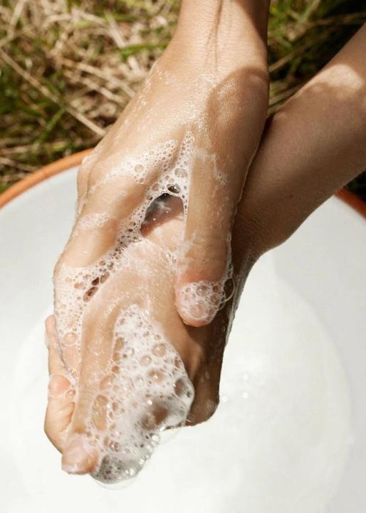 Immagine prodotto Björk & Berries Lavaggio botanico per mani e corpo (400 ml)