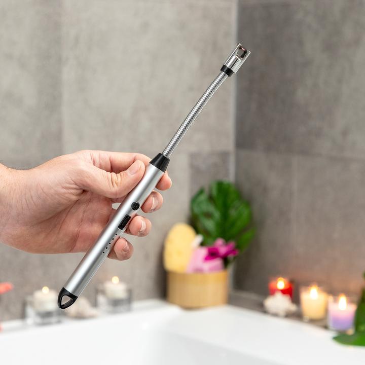 Produktbild InnovaGoods Wiederaufladbares und biegbares elektrisches Feuerzeug Eflecther