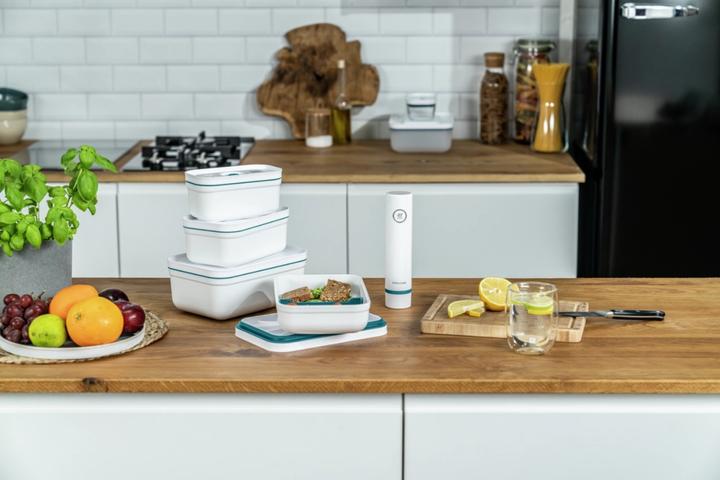 Actual product image Zwilling Fresh & Save plastic lunch box - 800 ml Marine