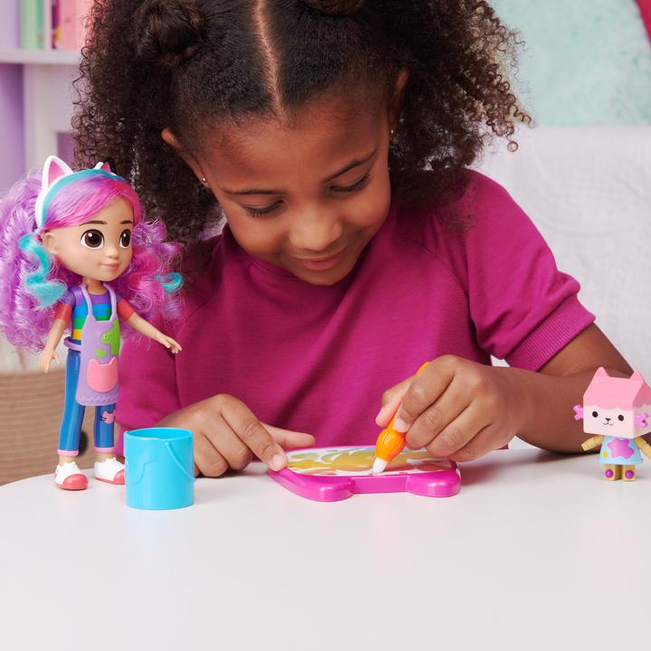 Actual product image Spin Master Gabby’s Dollhouse, Rainbow Gabby Deluxe Craft Dolls and Accessories with Water Pad and Water Brush P