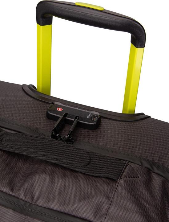 Actual product image American Crew Urban Track Duffle/Wh M Coated (84 l)