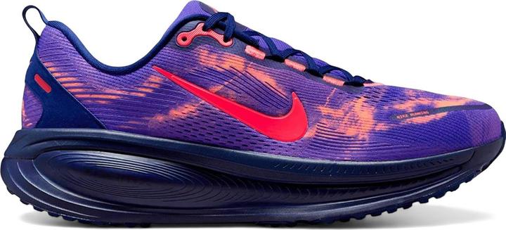 Nike Vomero 18 (44.5)