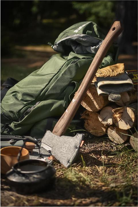 Actual product image Øyo Wilderness Axe