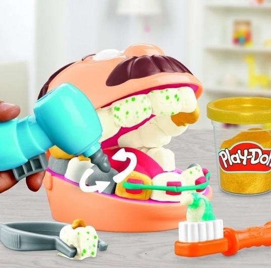 Actual product image Play-Doh Dentist Dr. Wiggle Tooth
