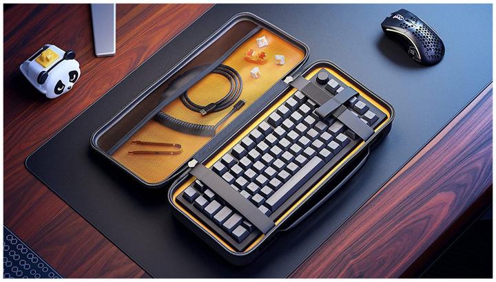 Produktbild Glorious PC Gaming Race GMMK PRO Tastatur Premium-Reisetasche