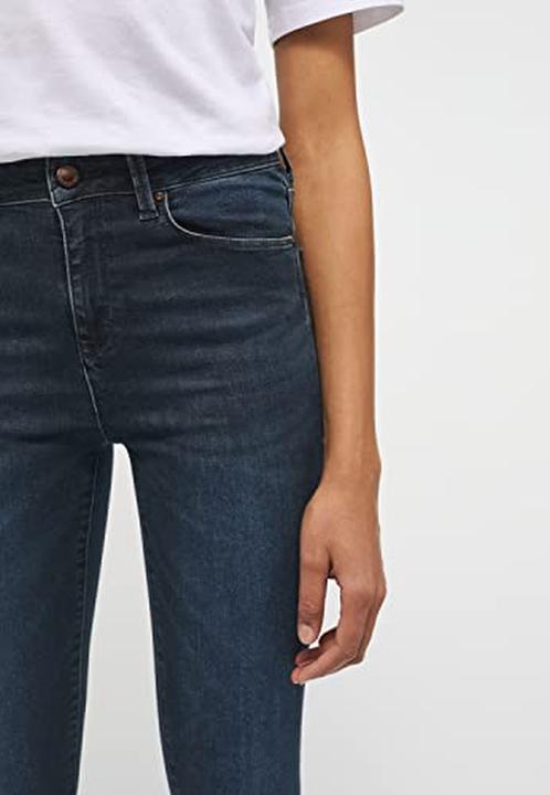 Actual product image Mustang Style Georgia Super Skinny (W32/L32)
