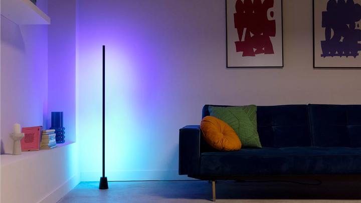 Produktbild WiZ Gradient Stehleuchte RGBIC