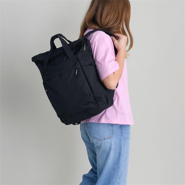 Produktbild Eoto Rucksack WATER ICE:OLATED Daypack, nachhaltig, 26 L (22 l)