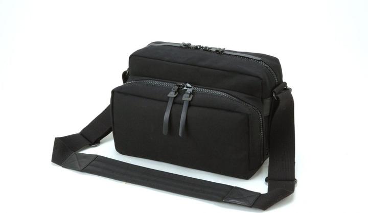 Actual product image Artisan & Artist Canvas Shoulder Camera Bag (Camera shoulder bag)