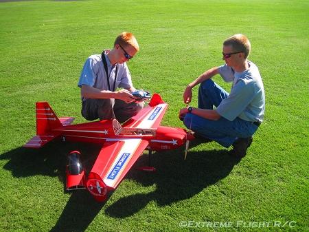 Produktbild Extremeflight-RC laser 60" v2 rot/weiss arf