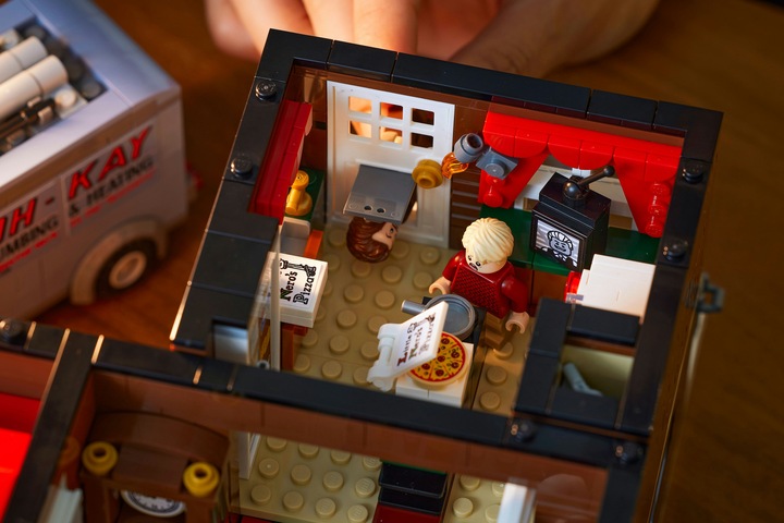 Productafbeelding LEGO Alleen thuis (21330, LEGO Ideeën, LEGO Zeldzame Sets)