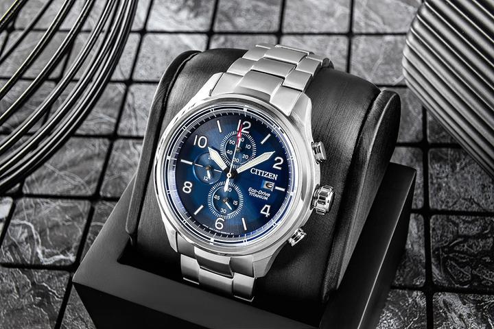 Immagine prodotto Citizen CA0810-88L Eco-Drive (Cronografo, 44 mm)